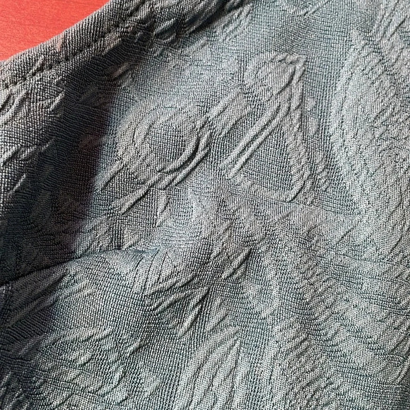 ASTR crop top - Picture 4 of 4